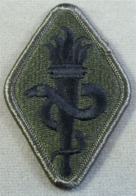 Us Army Medical Center And School Subdued Merrowed Edge Patch Nos 1997
