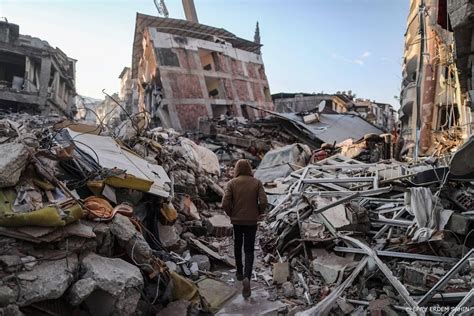 Dodental Aardbevingen Turkije En Syri Stijgt Tot Ruim