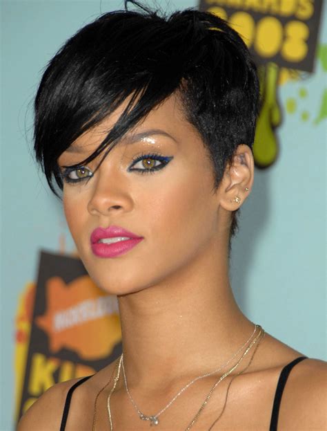 Rihanna New Pixie Cut