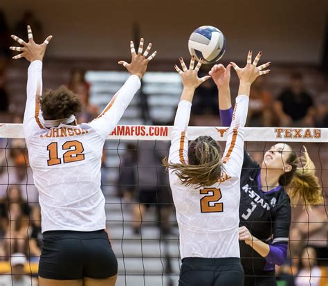 University Of Texas Longhorns Volleyball Game Against The Kansas State