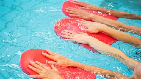 Pool Exercises 8 Great Ways To Get A Full Body Workout In The Water In 2020 Pool Workout