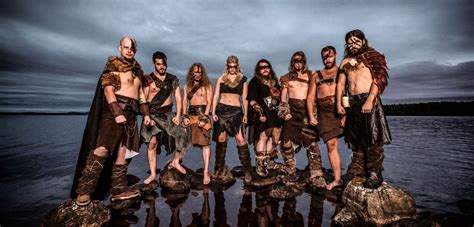 Afm records is proud to announce the signing of brothers of metal, one of scandinavia's most promising new bands. BROTHERS OF METAL estrena "One", canción del disco "Emblas ...