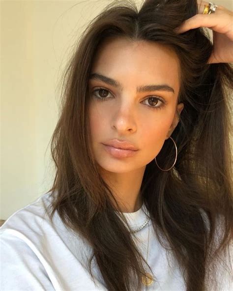 Pin På Emily Ratajkowski