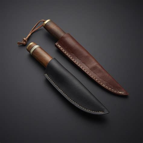 High Carbon Steel Historical Knife Set The Blade Point Touch Of Modern
