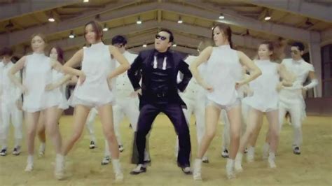 Played Backwards Psy Gangnam Style Hilarious 강남스타일 Mv Reversed