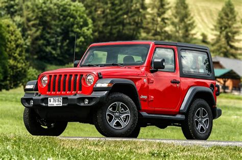 Jeep Wrangler Limited 3 Door Price Specs Reviews And Photos