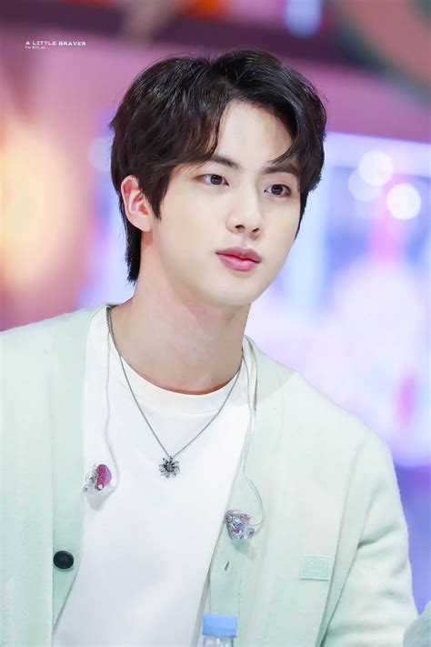 BTS Jin’s Difference In Reaction To Camera After Reaching Superstardom