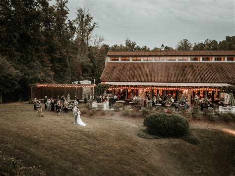 Potomac Point Winery Wedding Photos Stafford Va Photographer Beth