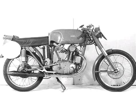 Square1 Ducati Motorcycles A Photo History