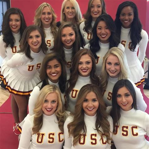 2015 Usc Song Girls In 2021 College Cheerleading Cheerleading