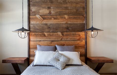 Choosing from universal sentiments such as home. 65 Cozy Rustic Bedroom Design Ideas - DigsDigs