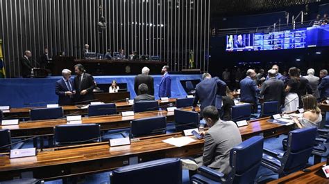 Projeto De Lei Prop E A Regula O Da Atua O De Partidos Pol Ticos Nas