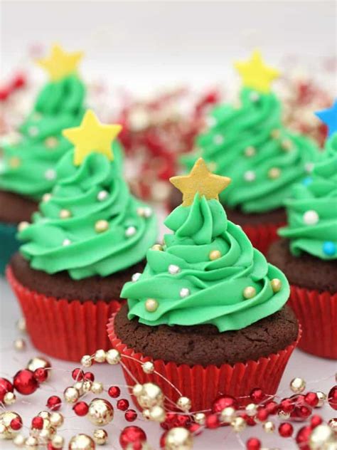 Easy Christmas Tree Cupcakes Mama Loves To Cook