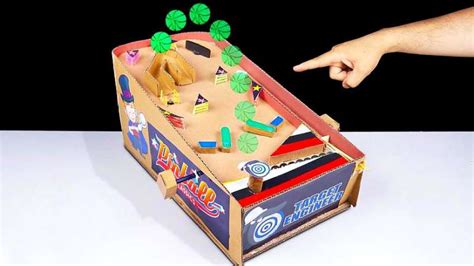 用纸板DIY桌面游戏非常好玩的弹球机看看他是怎么做的 科技 科技奇趣 好看视频