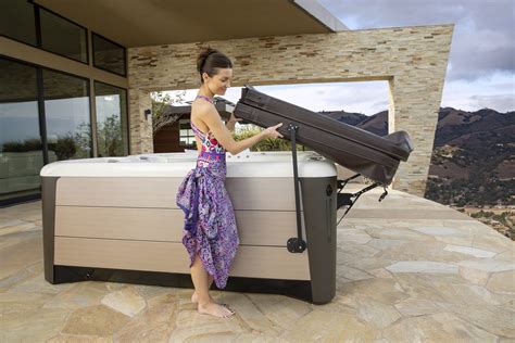 11 Amazing Hot Tub Cover Lifter For 2024 Storables