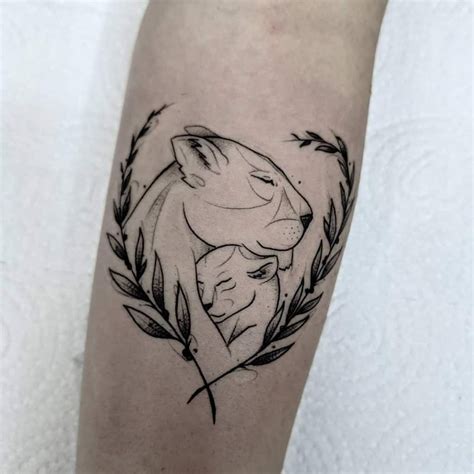 Top 91 Lioness Tattoo Ideas 2021 Inspiration Guide Mother Tattoos