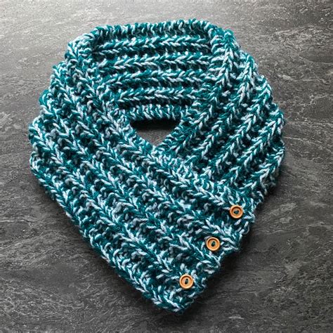 Hand Knitted Neck Warmer Neck Scarf In Two Tone Colours Etsy