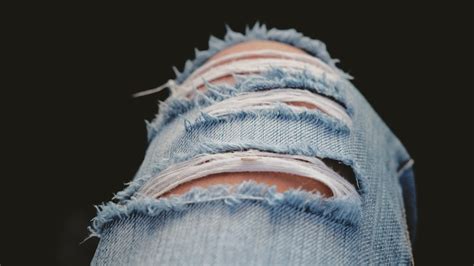 How To Fix Ripped Jeans Inner Thighs The Easiest Method 2023