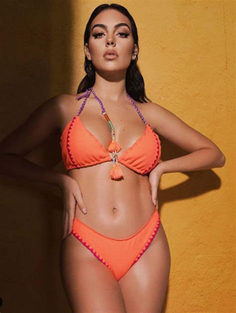 Georgina Rodriguezs Bikini Photo Hits One Million Likes In A Matter Of