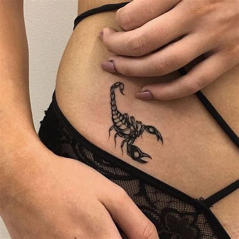 El Escorpión Ha Sido Siempre Un Símbolo De Tatuaje Popular En Muchas Culturas Foto De