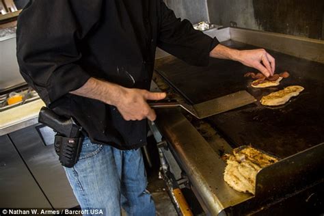Colorado Shooters Grill Arms Waitresses With Loaded Guns Daily Mail