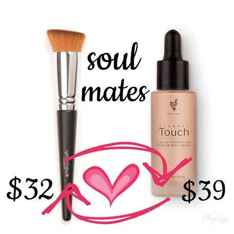 Younique Liquid Touch Mineral Foundation And Liquid Foundation Brush