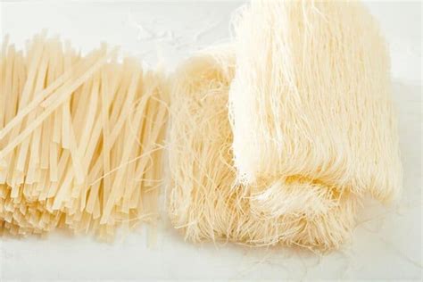 How To Cook Rice Noodles Rice Noodle Recipe — The Mom 100