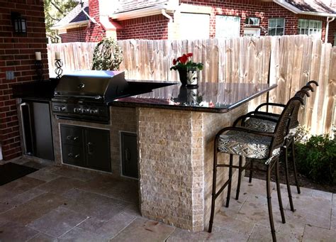 Find reliable contractors and kitchen designing ideas that turn backyards into. 37 Outdoor Kitchen Ideas & Designs (Picture Gallery ...