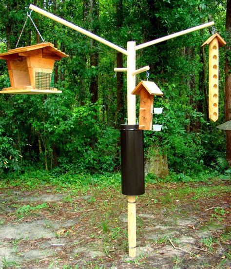 By wilhelm schnotz updated september 26, 2017. Wooden Bird Feeder Pole Systems | Birdcage Design Ideas