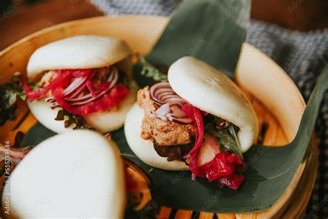 Fotograf A De Comida Emplatada Lista Para Servir En Una Cesta De