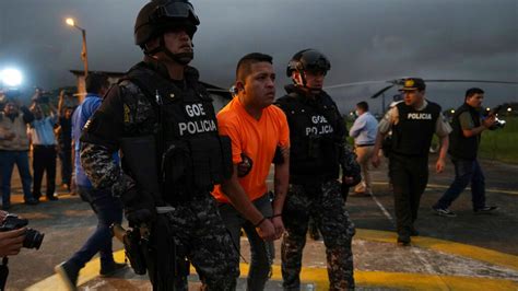 ecuador prison riot leaves at least 43 dead and more than 200 escape world news sky news