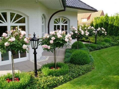 Beautiful Front Yard Cottage Ideas For Garden Landscaping09 Trendedecor
