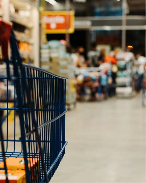 Shopping Trolley Pictures Download Free Images On Unsplash