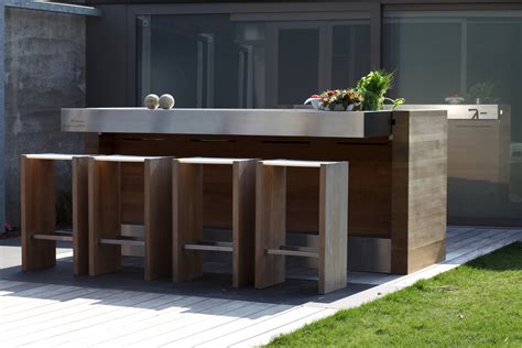 Barbeques galore has options that allow you to do it. Outdoor Kitchen Pictures and Ideas