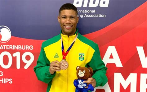 Ask anything you want to learn about hebert conceição by getting answers on askfm. Hebert Conceição conquista o Bronze no Mundial de Boxe ...