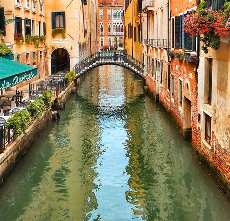 Explore Northern Italy Milan Como Verona Venice Tour Earths