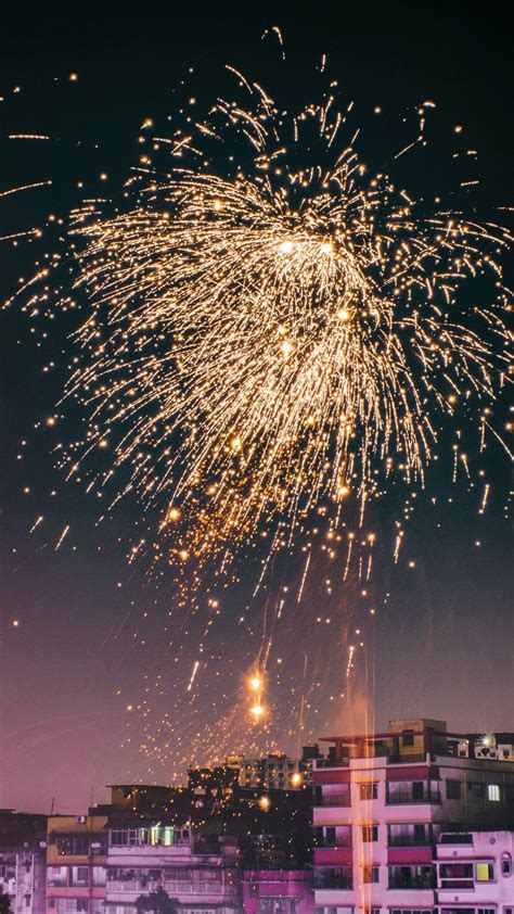 Fireworks 🎇 Fireworks Wallpaper New Year Fireworks Fireworks Background