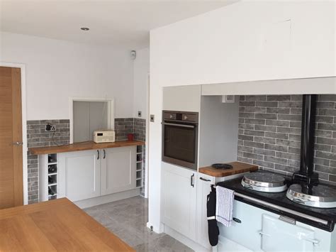 Howdens | The UK's Number 1 Trade Kitchen Supplier | Free kitchen