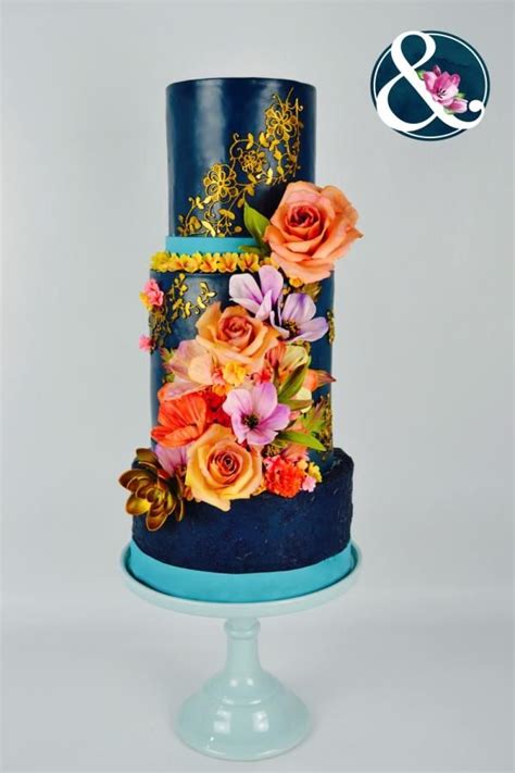 Wedding Cakes Inspired By Fashion A Worldwide Collaboration Cake Decorating Pretty Cakes