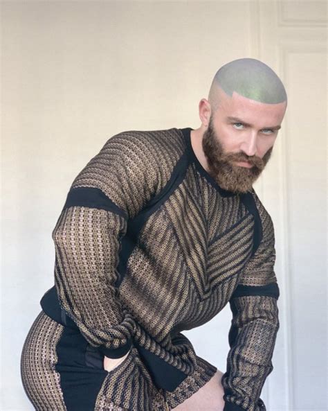 françois sagat on Tumblr