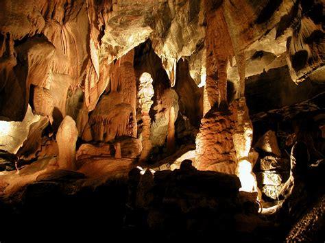 Siju Cave Caving In Meghalaya Places To Visit In Meghalaya B2b