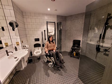 5 Deciding Factors When Booking An Accessible Hotel Simply Emma