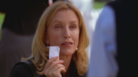 Desperate Housewives Pilot Felicity Huffman Image