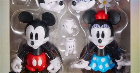 Mattel Celebrates Disney 100 With Minnie And Mickey Mouse Figure Set