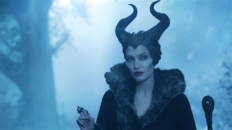 Video Reviews Of Maleficent Night Moves And A Million Ways To Die In The West The New