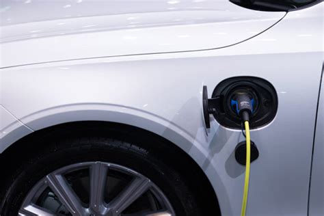 Electric Vehicle Charging Management System Tekmindz