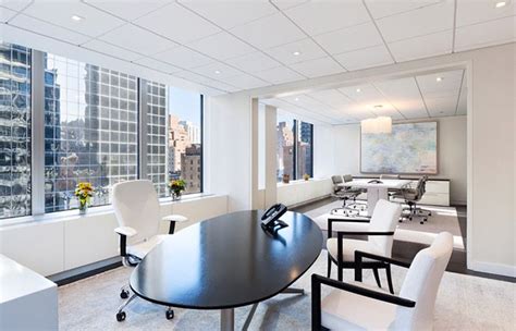 Inside Avons New York City Executive Offices Office Snapshots