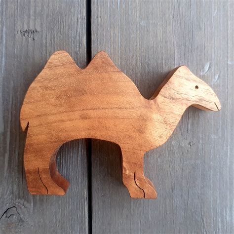 Camel Hand And Fairmade Home Decoration By Siro