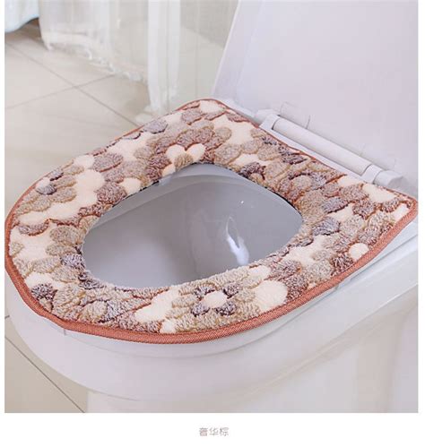 1pcs 43x35cm Thickening Cushions Paste Type Toilet Mat Waterproof