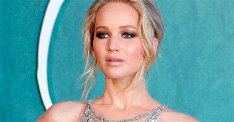 Jennifer Lawrence Is Sheer Perfection In This Silver Gown Huffpost Life